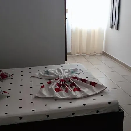 Axel Pensión Costinesti