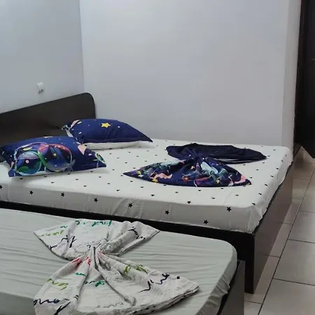 Axel 2* Costineşti