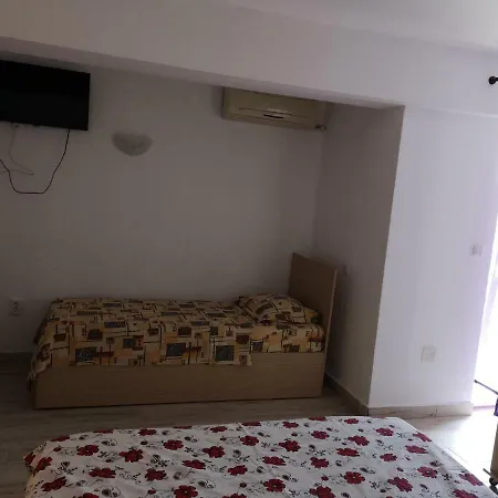 Axel 2* Costineşti